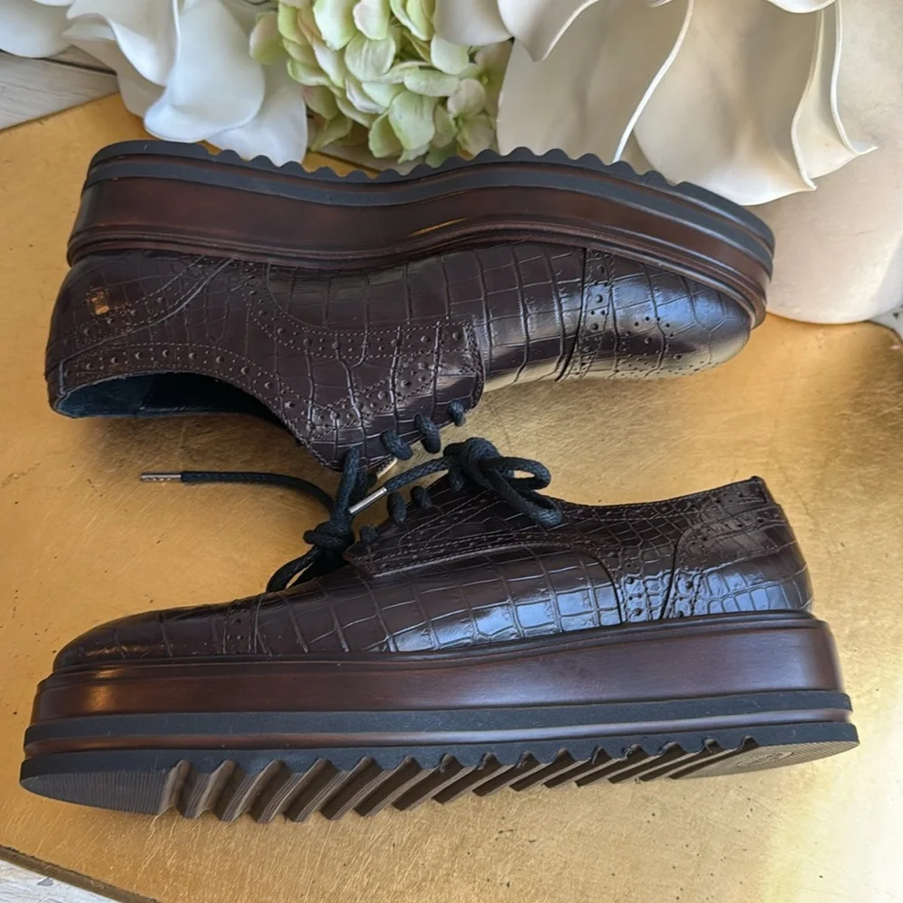 NWOT! MaxMara Max Mara Weekend Platform Lace-Ups
